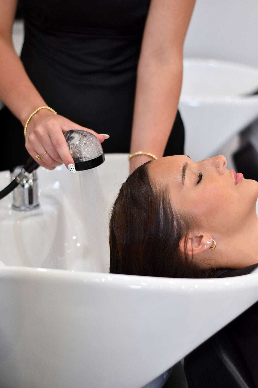 Salon shampoo treatment process
